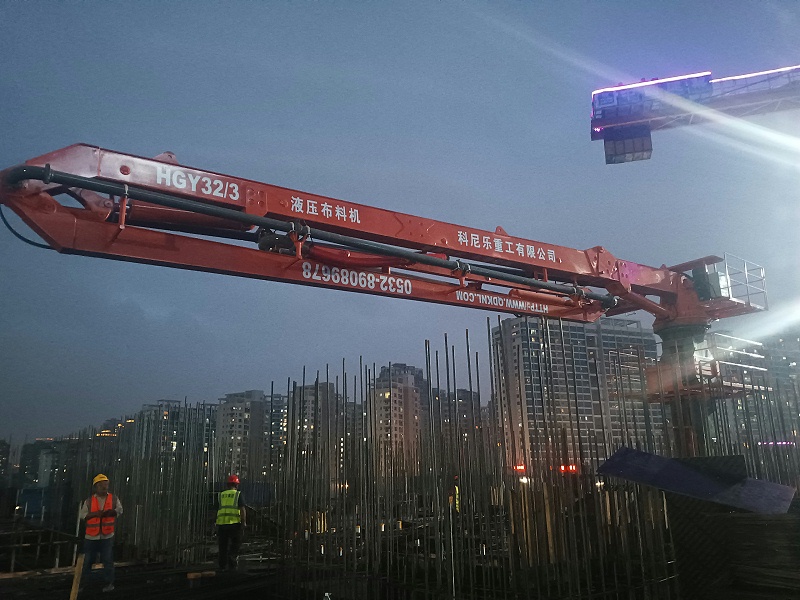 樓板頂升式液壓布料機